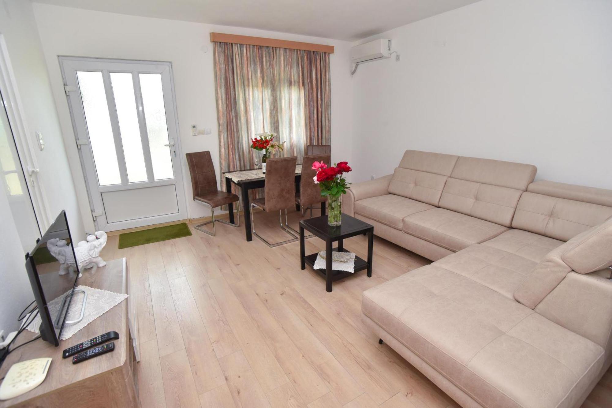 Apartmani Mihovic - Jaz Будва Экстерьер фото